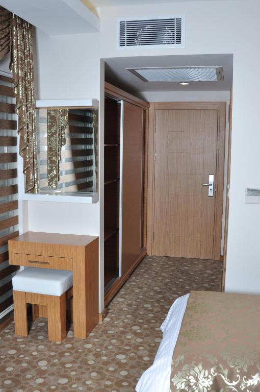 Cebeciler Hotel トラブゾン エクステリア 写真